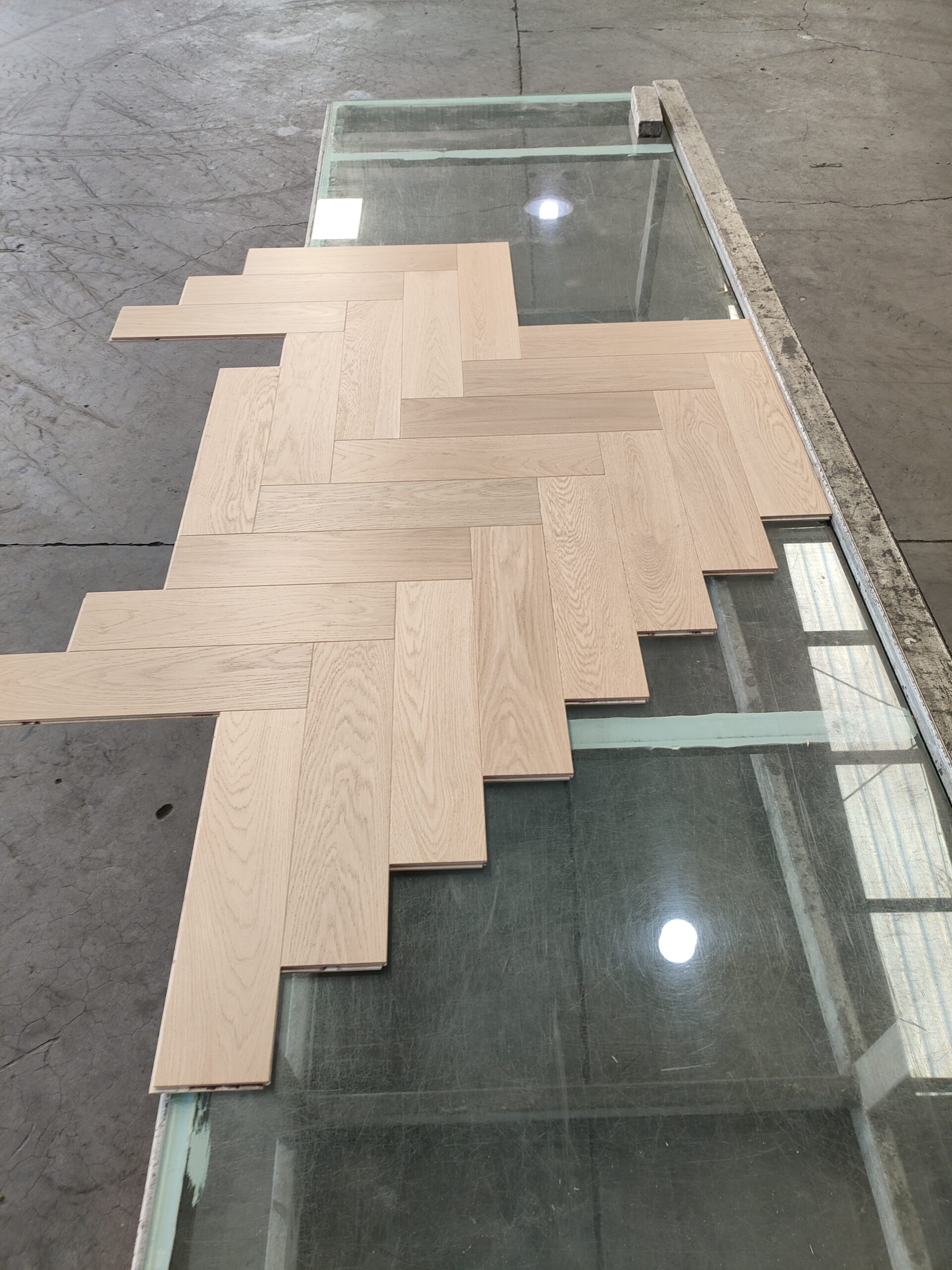 engineered oak herringbone flooring pattern layout