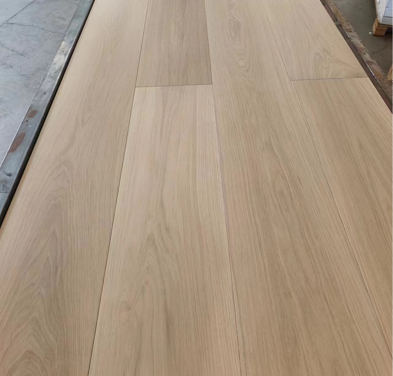 engineered plank flooring AB grade European oak multilayer flooring