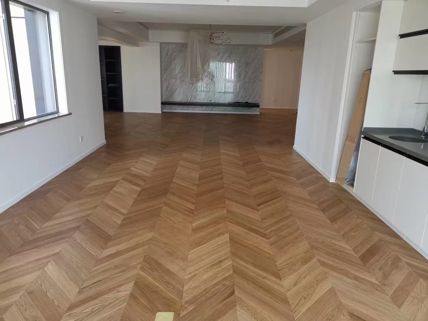 engineered oak herringbone flooring pattern wood floor multilayer construction interior