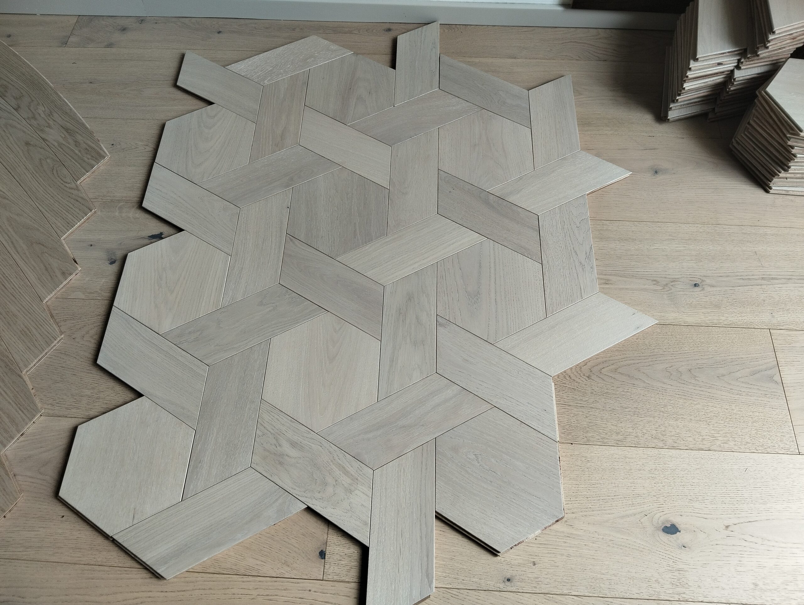 decorative wave engineered wood flooring detail