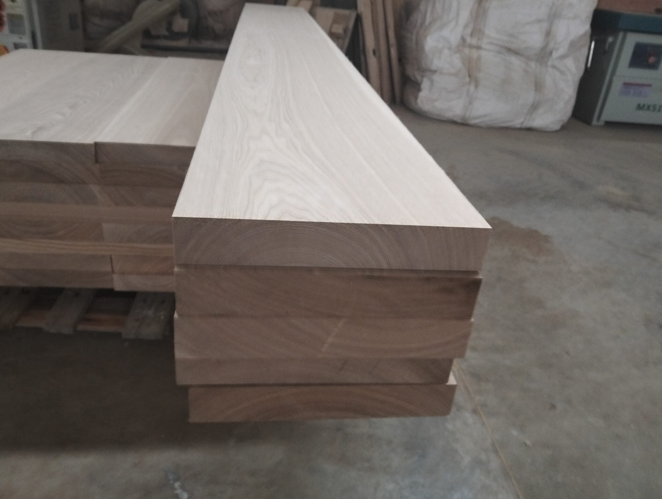custom solid oak stair tread closeup texture