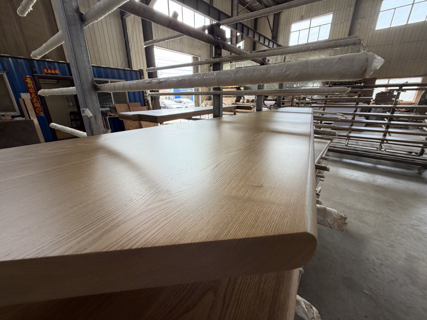 luxury oak staircase applications for residential and hospitality projects