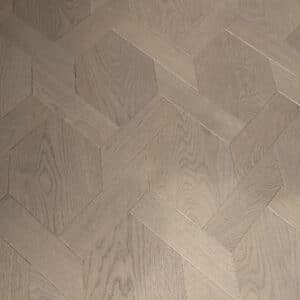 mansion wave designed engineered floor in black walnut and oak