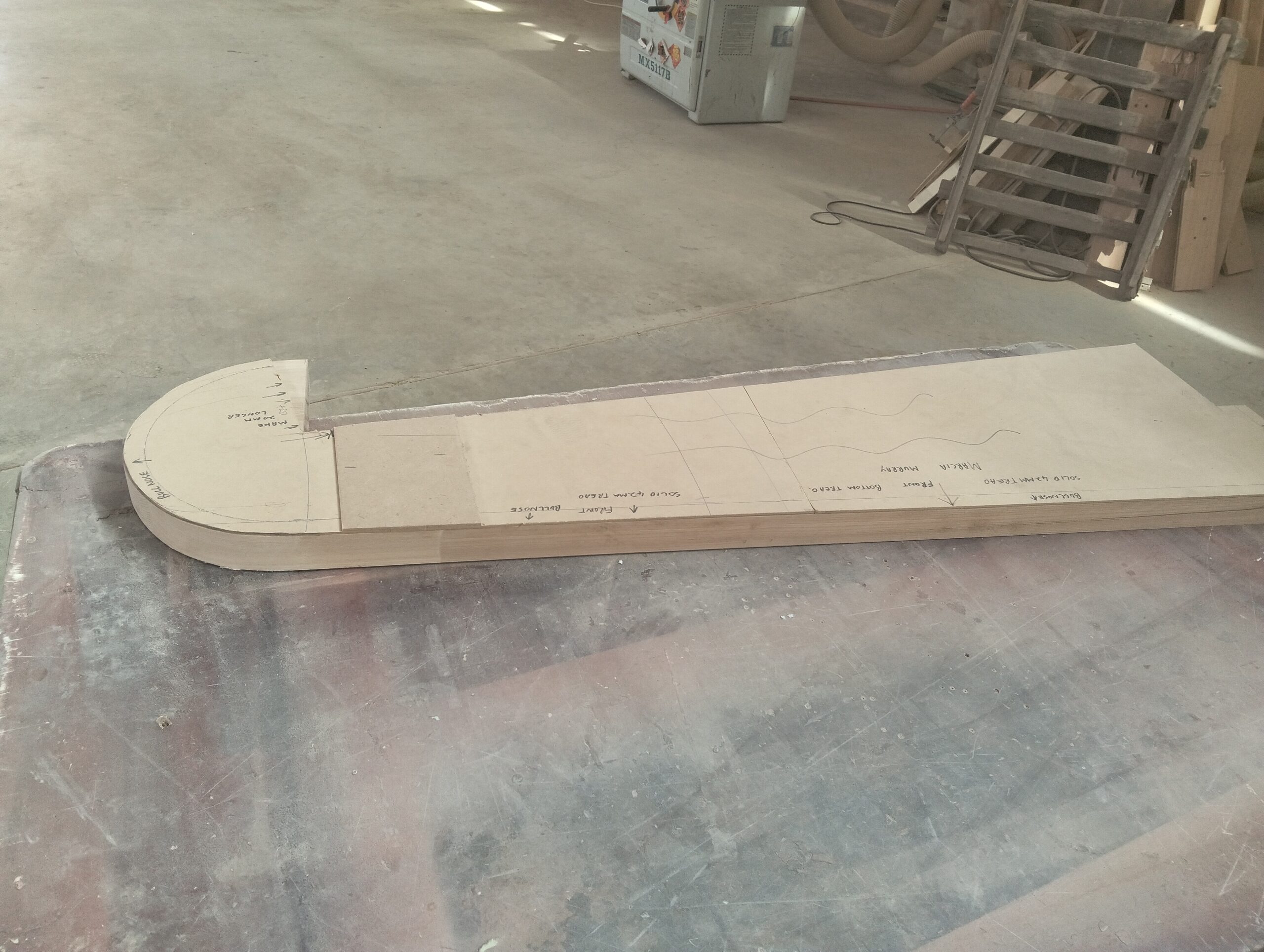 custom oak stair tread curved shape detail