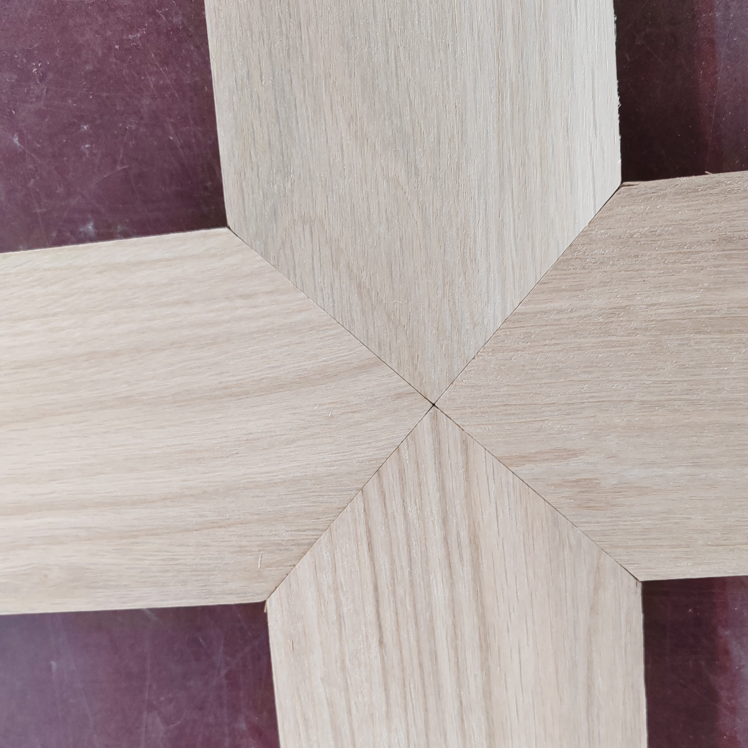 Solid Pattern Frame Flooring Easy Installation Detail