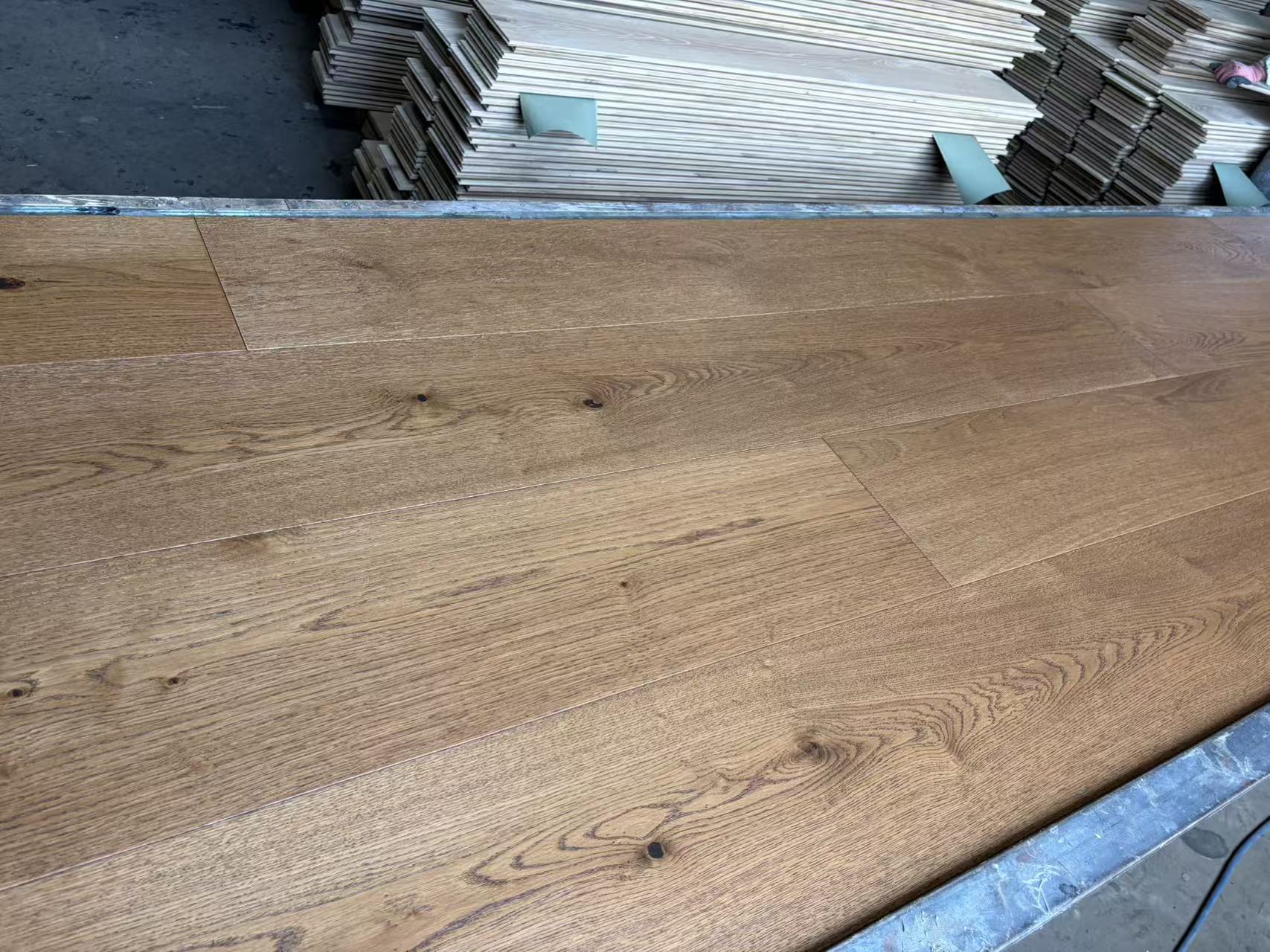 Engineered Oak Plank Flooring Production Sample