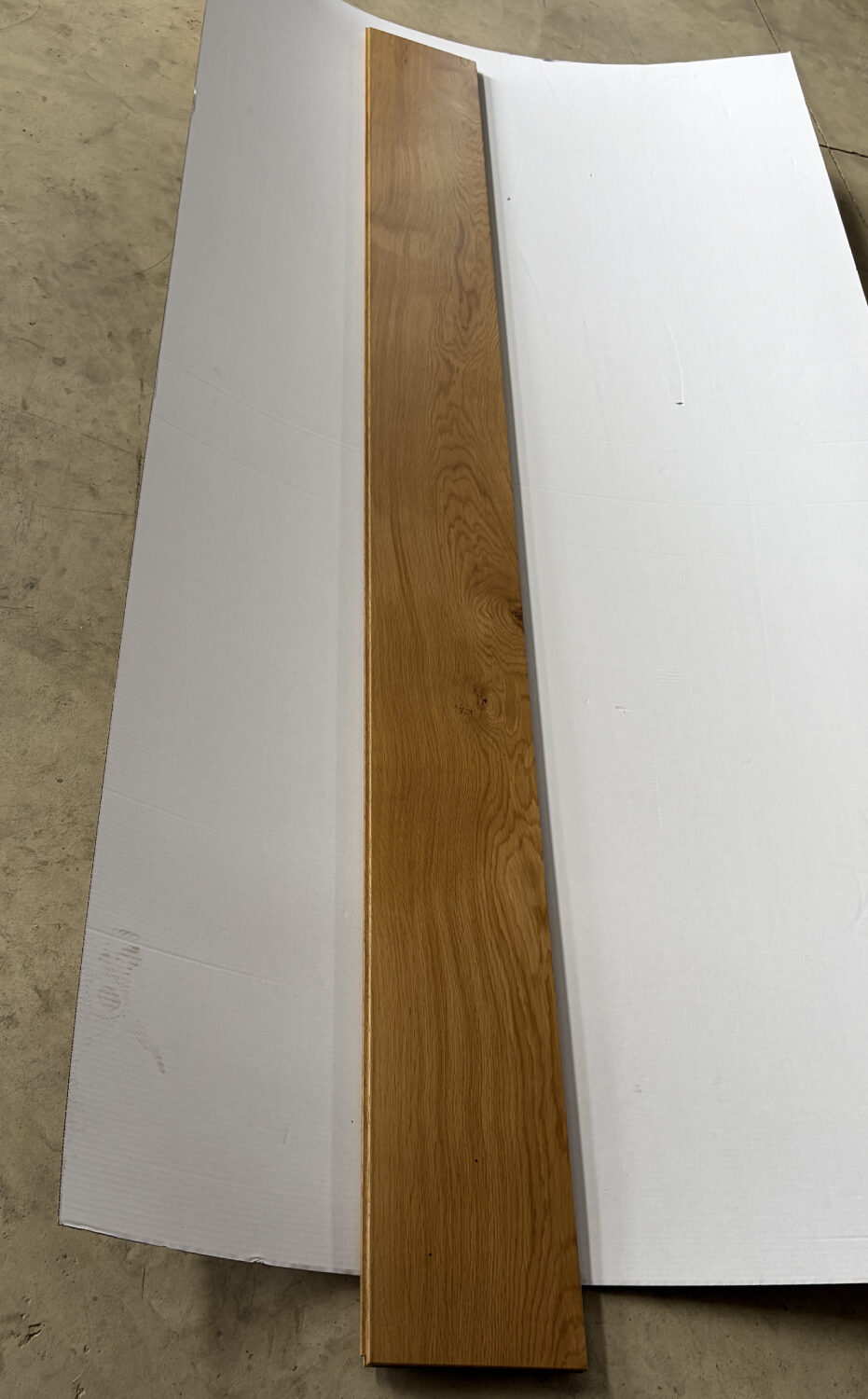 Large size solid wood flooring full length oak plank custom dimensions