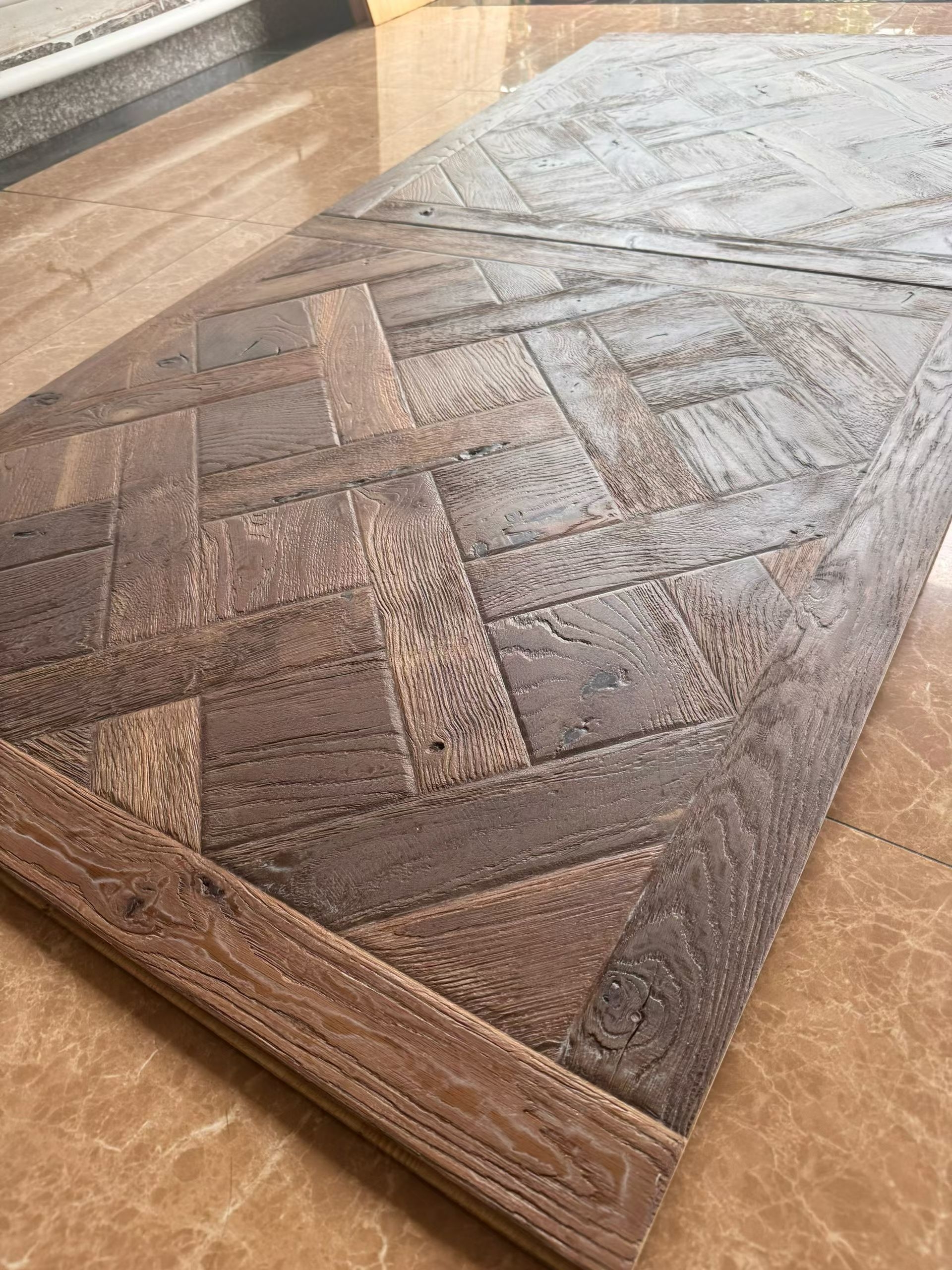 Engineered Reclaimed Oak Versailles Pattern Detail