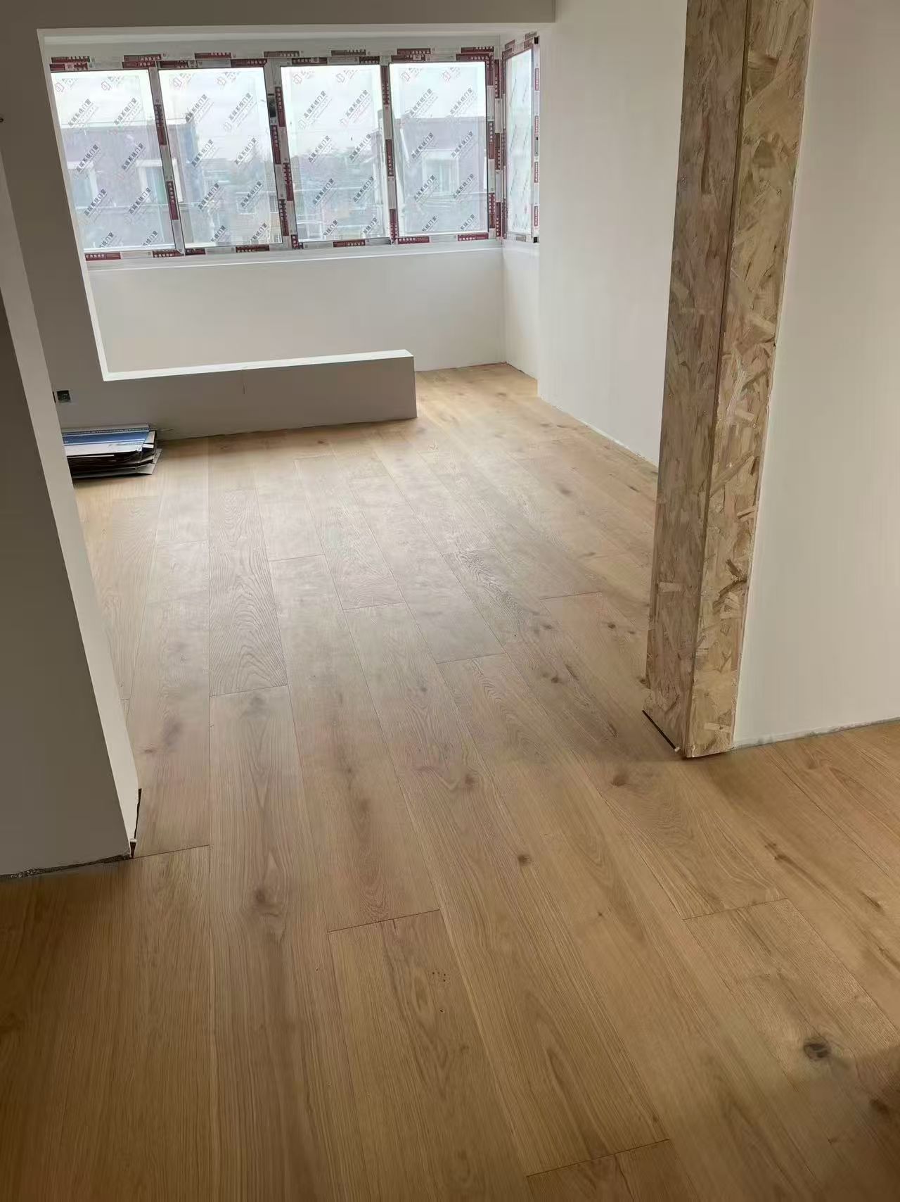 engineered wood flooring for apartment projects