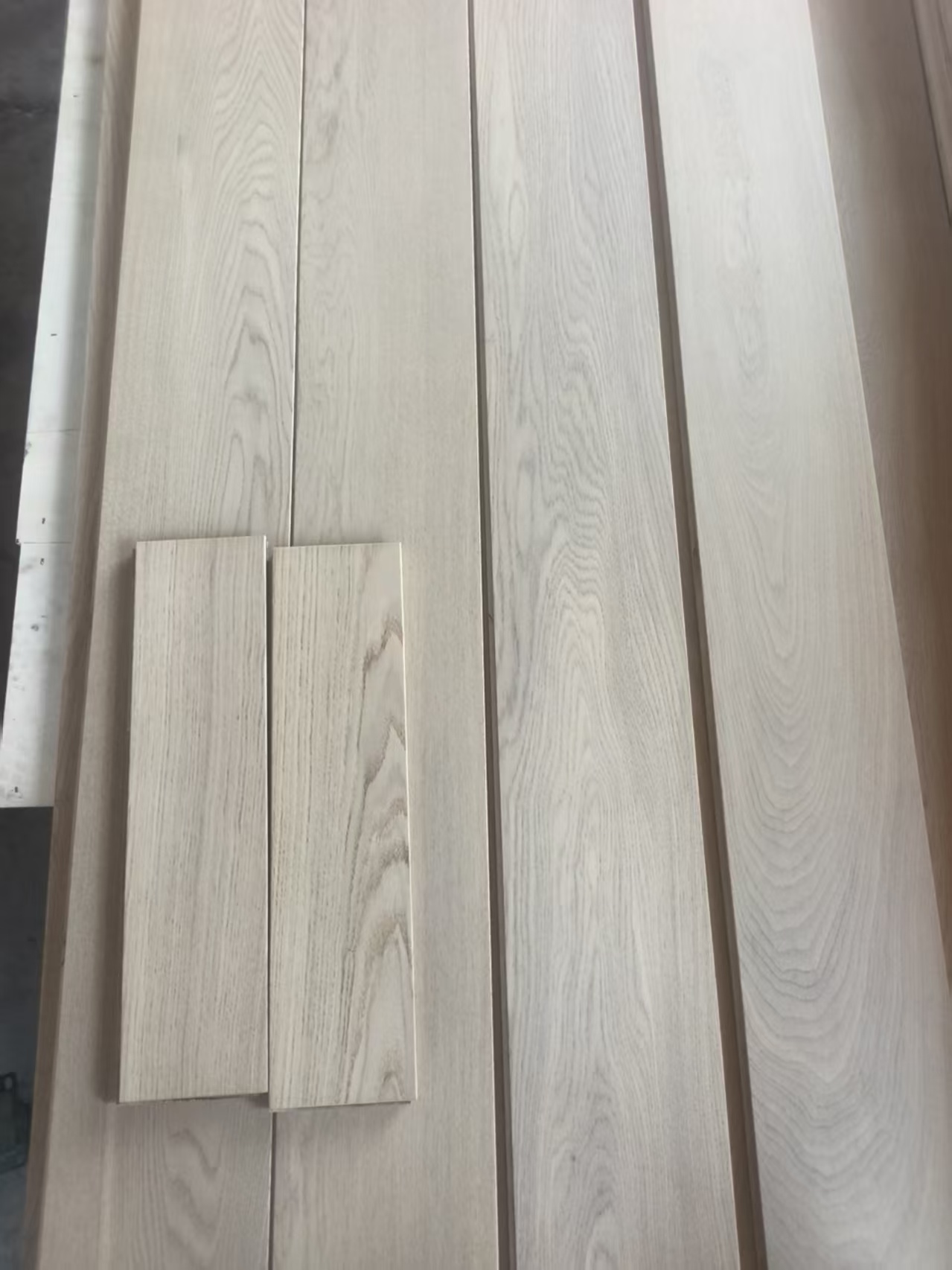 Dusty Grey engineered oak flooring board display